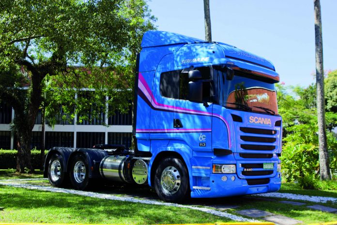 Scania Brasil Celebra Anos S Rie Especial Transporte Mundial