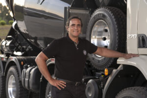Diretor executivo de caminhões da Volvo do Brasil, Alcides Cavalcanti