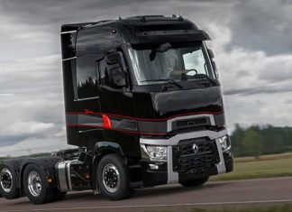 Renault apresenta série especial dos caminhões T