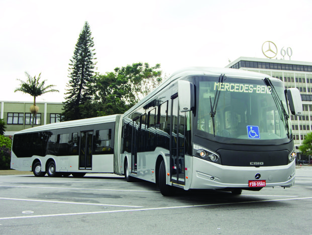 Millennium BRT I O500UDA padrão São Paulo - Superarticulado 23m