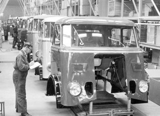 DAF celebra 50 anos de sua fábrica na Bélgica