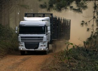 DAF apresentará caminhão off-road no Brasil em 2017