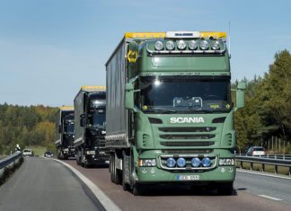 Europa recebe competição de caminhões em comboio