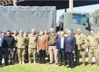 Argentina avalia caminhões militares brasileiros