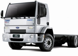 Cargo 2422: boa opção no mercado de usados