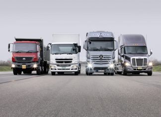 Grupo Daimler vende 500 mil caminhões em 2015
