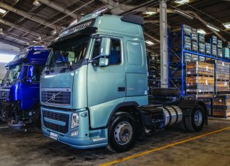O FH que não é fabricado pela Volvo