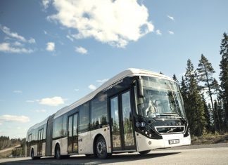 Híbriplus: Curitiba testa o híbrido articulado da Volvo