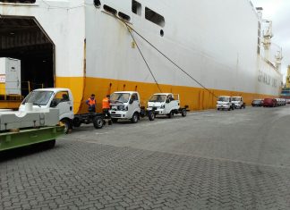 Balanço de vendas de veículos comerciais importados