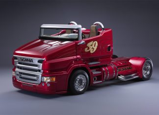 Svempa ‘R 999’ Red Pearl atrai olhares em feira na Inglaterra