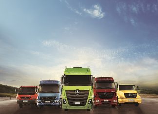 Dona da Mercedes-Benz vende 465.000 caminhões em 2017