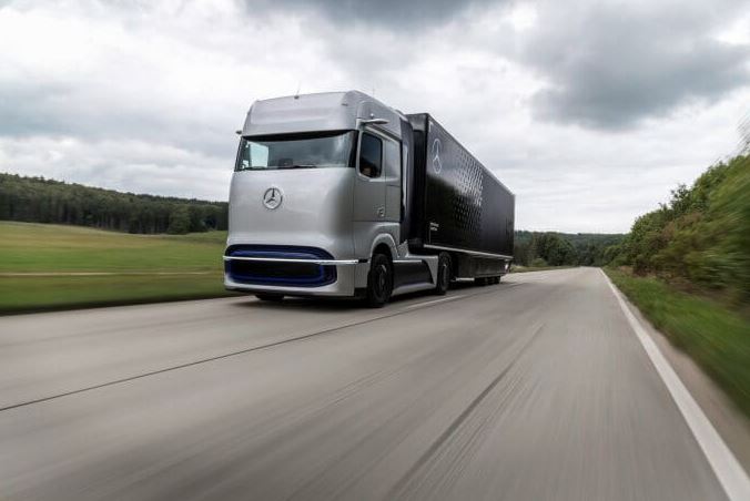 Mercedes-Benz GenH2 Truck