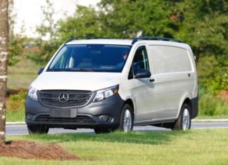 Mercedes que não vingou no Brasil é sucesso nos EUA