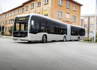 BYD já tem articulado elétrico no Brasil, Mercedes-Benz lança o similar eCitaro G na Europa e a Volvo compete com o 7900