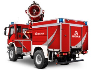 Magirus lança caminhão de bombeiros com nova tecnologia de névoa O TLF AirCore tem aproximadamente 3,4 metros de altura, largura de 2,5 metros e comprimento total de menos de 7 metros, com uma distância entre os eixos de apenas 3.690 mm