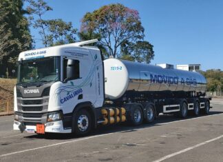 A parceria para o transporte sustentável entre embarcadores e transportadores vem crescendo no Brasil. A mais recente é entre a Transportadora Cavalinho e a Rhodia, empresa do Grupo Solvay, em projeto-piloto para testar um caminhão Scania movido a gás.