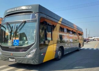 Ônibus elétrico eBus desenvolvido em Jaraguá do Sul pela WEG com parceiros locais eBus desenvolvido pela WEG e UFSC