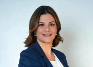 Ana Jarrouge, a presidente executiva do SETCESP e especialista no setor de transporte rodoviário de cargas,