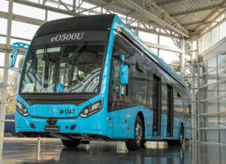 Mercado de ônibus está aquecido, mas sofre com falta de componentes
