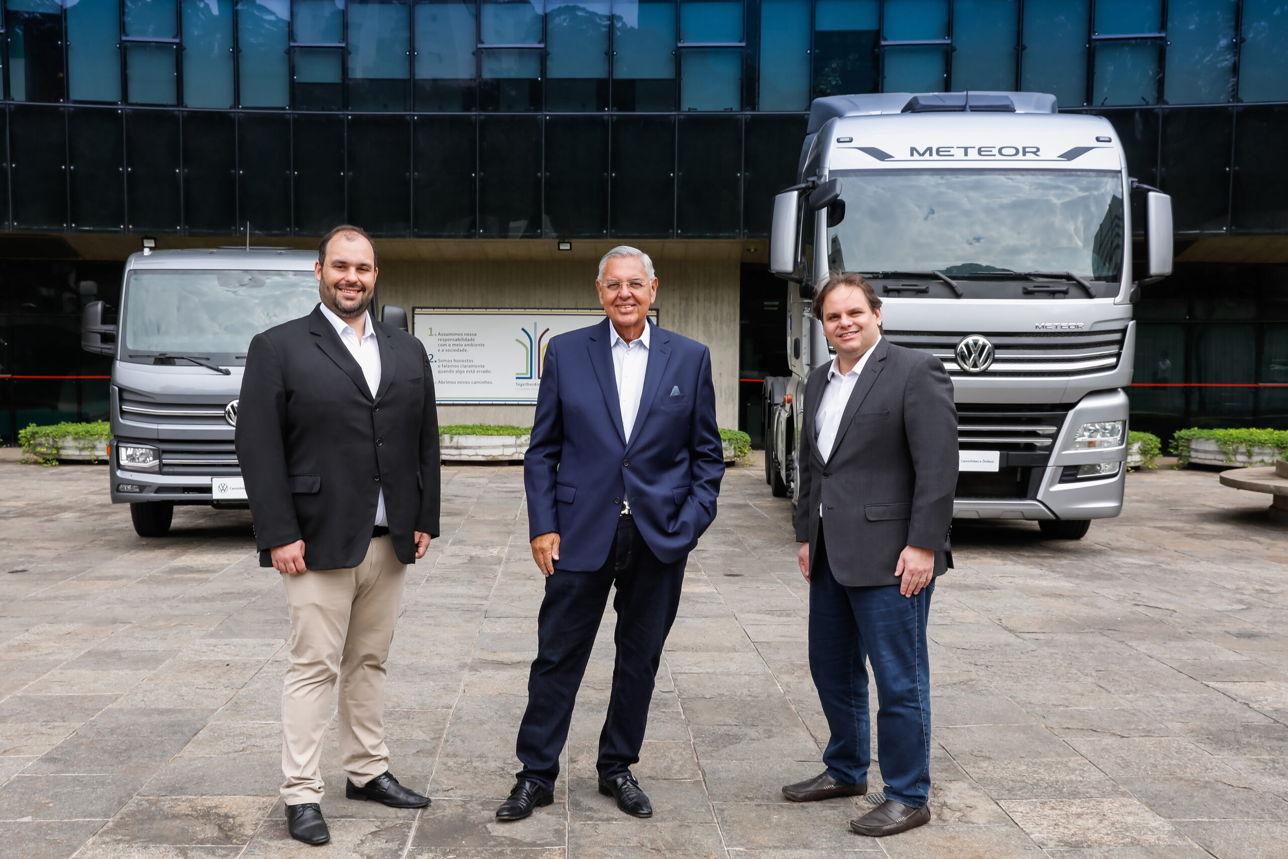 Volkswagen, Volvo e Scania entram no negócio de aluguel de caminhões