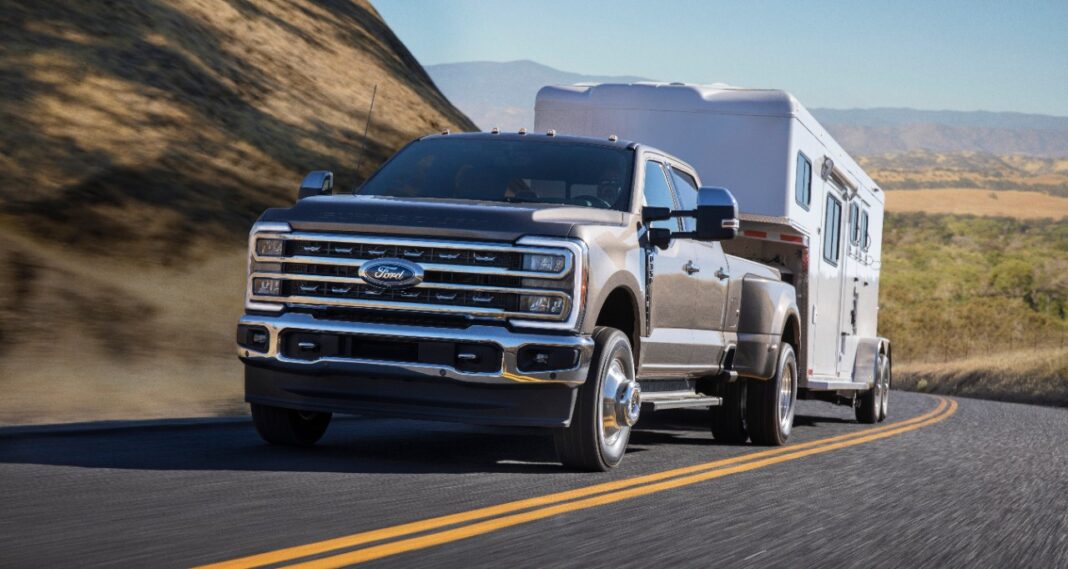 Ford aposta em novos motores a diesel e gás para SérieF Super Duty