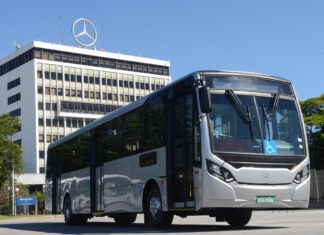 Acima do padrão: Mercedes-Benz O 500 Super Padron conquista empresa mineira Ônibus