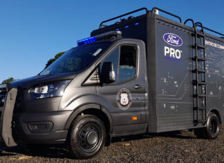 Ford mostra Transit chassi cabine em versão especial antes do lançamento Ford mostra Transit chassi cabine em versão especial antes do lançamento