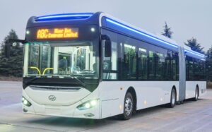 Tevx Higer apresenta o AzureA18BR, ônibus elérico de 18 metros