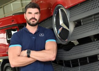 Rafael Abolis assume gerência de marketing caminhões da Mercedes-Benz