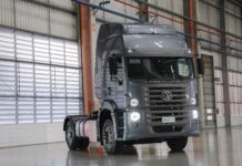 Volkswagen vende Constellation 480 4×2 para o transporte de areia