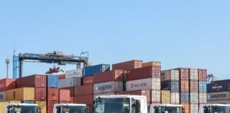 Tecon Santos vai operar com caminhões Scania a gás