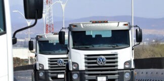 Exportações de caminhões brasileiros disparam e garantem fôlego às montadoras em meio à crise doméstica