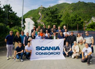 Scania Consórcio leva clientes para conhecer fábrica na China