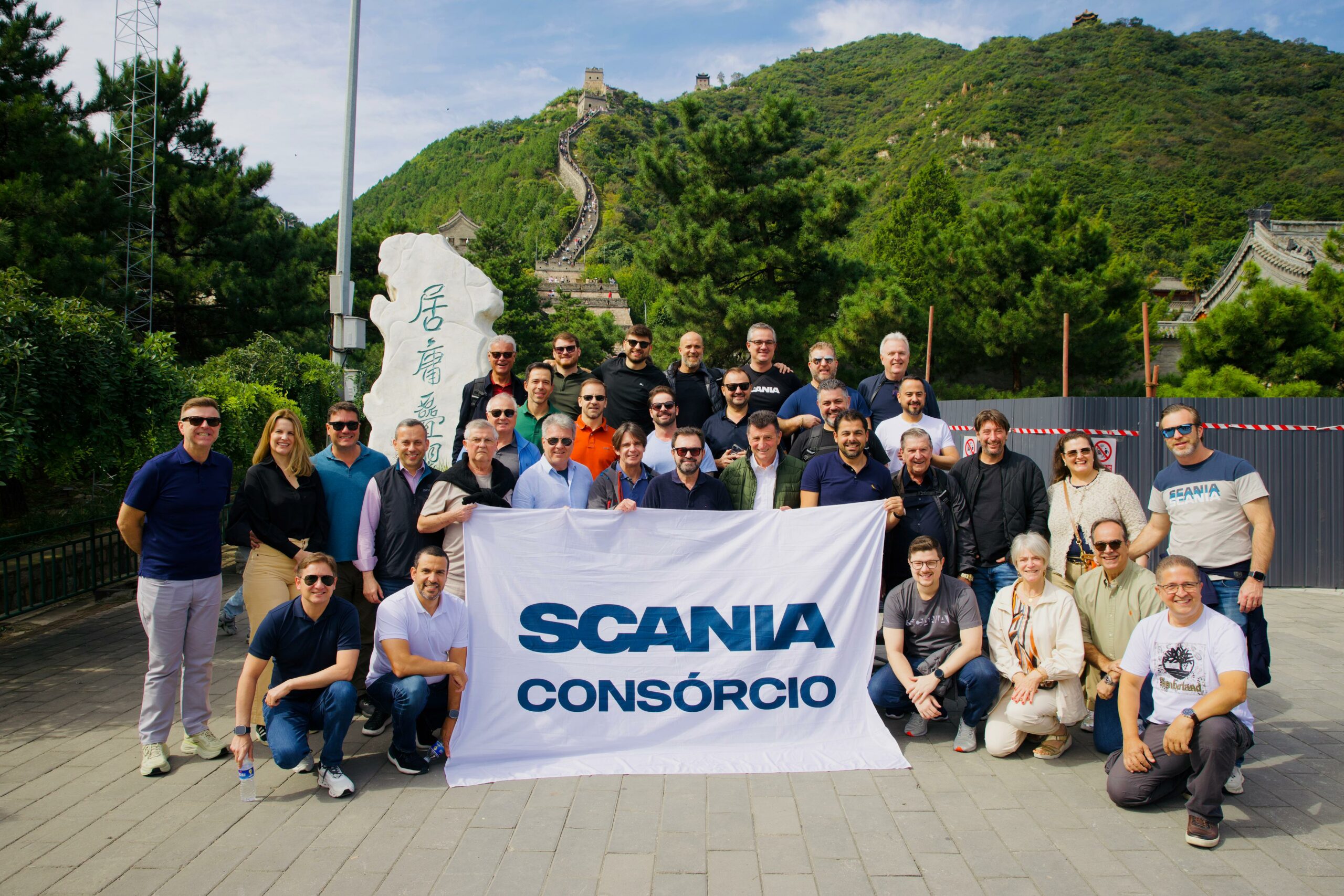 Scania Consórcio leva clientes para conhecer fábrica na China