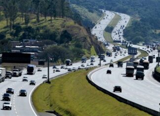 Transporte rodoviário de cargas projeta crescimento