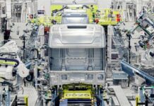 Scania inaugura fábrica na China
