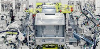 Scania inaugura fábrica na China