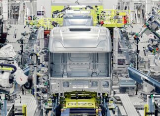 Scania inaugura fábrica na China