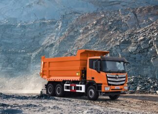 Foton amplia presença regional com caminhão basculante Auman foton