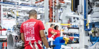 FPT comemora 25 anos no Brasil com produção de 725 mil motores
