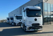 UE recua nos leves a combustão, mas não em caminhões UE recua nos carros a combustão, mas caminhões seguem outro caminho