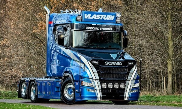 Vlastuin celebra a edição 100 do Scania torpedo