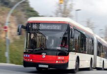 Barcelona usa IA e câmeras em ônibus para flagrar invasões de faixas exclusivas