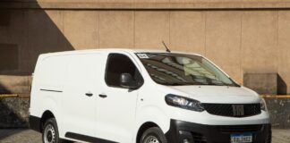 Novo motor 2.2 da Stellantis pode antecipar mudanças em Jumpy, Scudo e Expert no Brasil