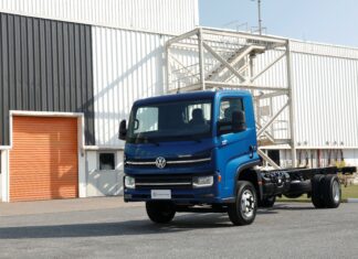 VW Delivery 11.180 lidera vendas; veja os 10 caminhões mais vendidos