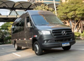 Mercedes-Benz Sprinter é premiada por liderança de vendas Mercedes-Benz Sprinter é premiada por líderança de vendas