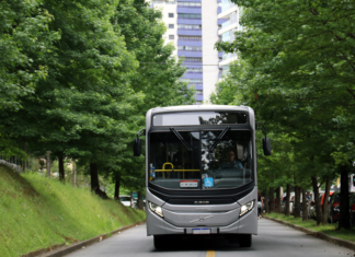 Volvo lança chassi urbano B320R para operar com B100