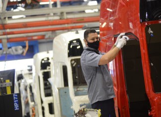 Volvo prevê retração do mercado entre 5% e 10% em 2026 Volvo prevê retração do mercado entre 5% e 10% em 2026