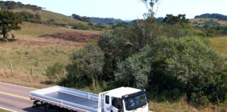 Agrale lança A 15.000 e A 18.000 com foco em versatilidade e desempenho