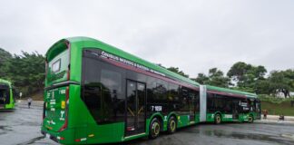 São Paulo estreia ônibus elétrico articulado de 22 metros de BYD